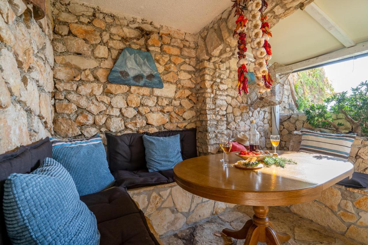 Libera Apartments Stara Baška 外观 照片